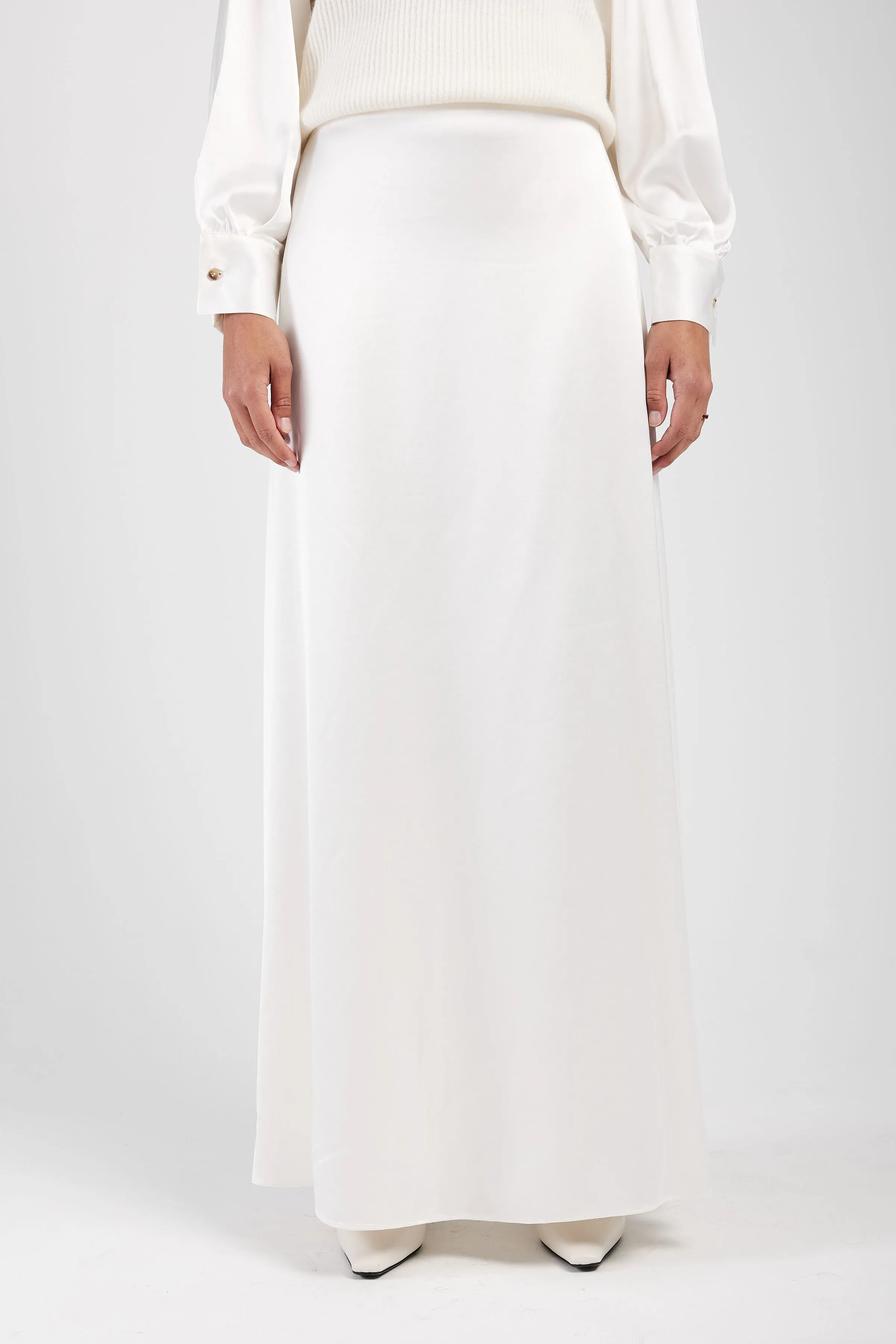 Long Satin Skirt in Raffia